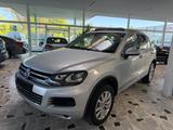 Volkswagen Touareg V6 TDI Sitzheiz Sitzbelüftung Panorama - Volkswagen Touareg aus 2010: V6