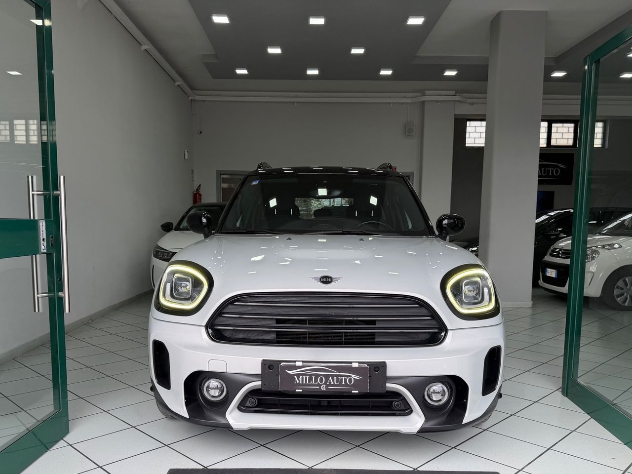 MINI Mini Cooper D Countryman 2.0 imagem 2