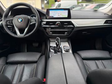 BMW 530 - 11