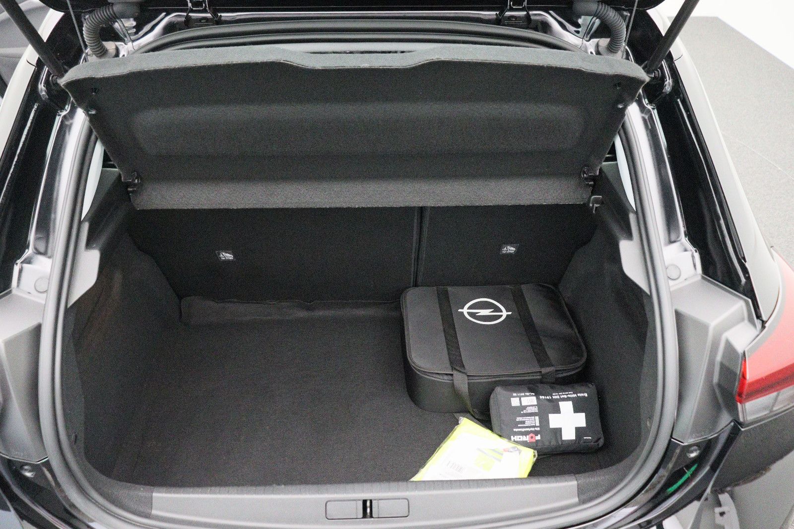 Fahrzeugabbildung Opel Corsa F e Edition