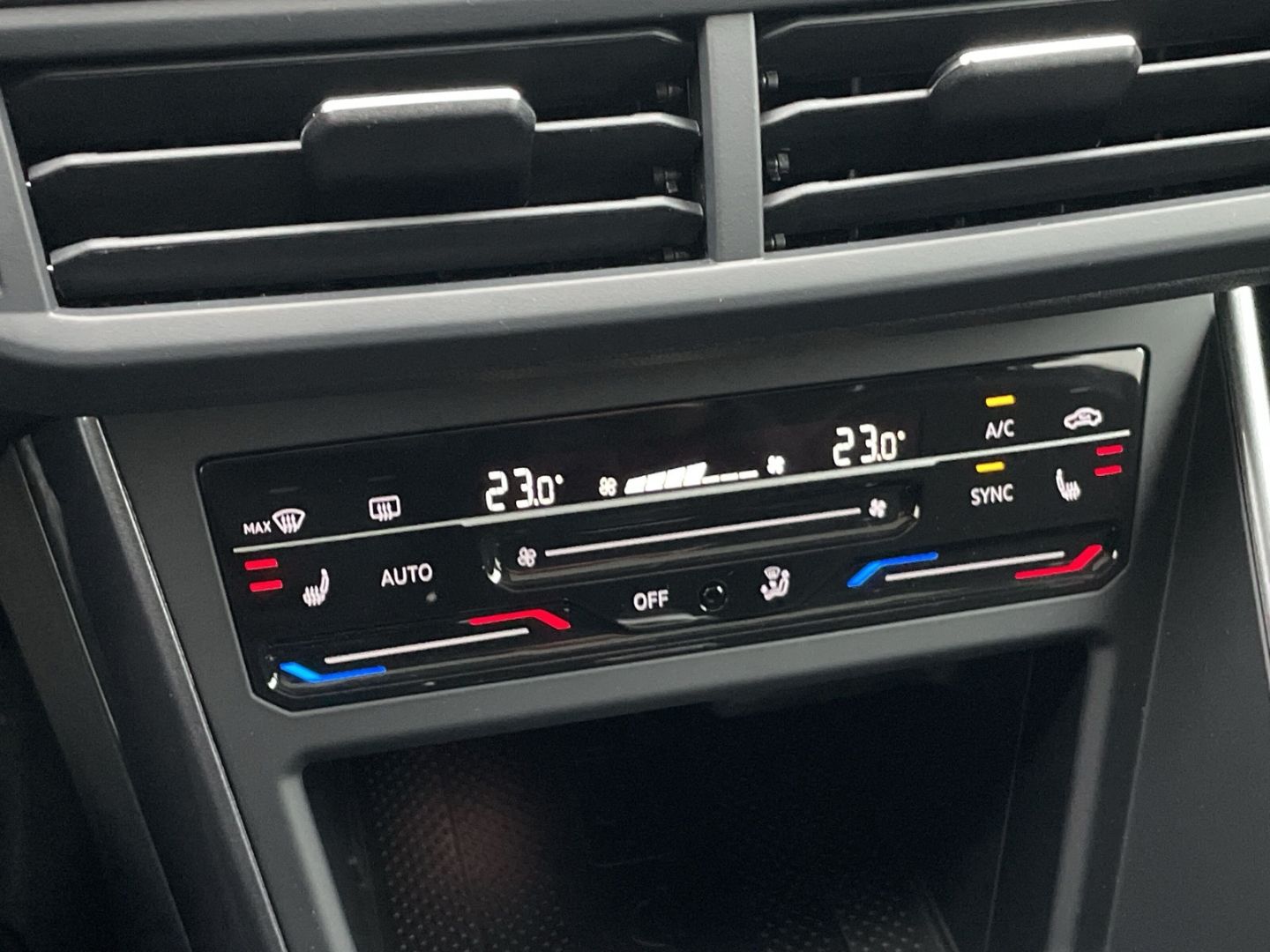 Polo Style 1.0 TSI DSG AHK/Pano/Kamera/Navi/LED