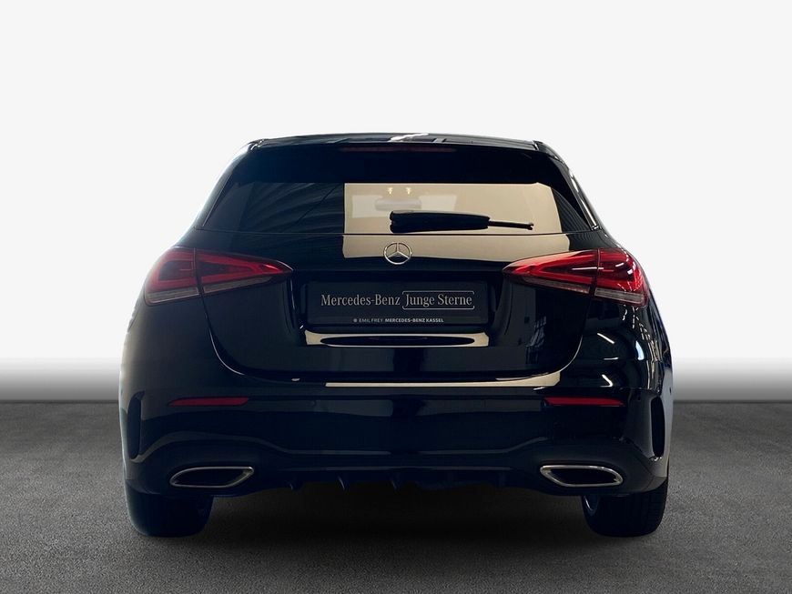 Mercedes-Benz A 200 d AMG Night LED VollDigital PANO CarPlay foto 5
