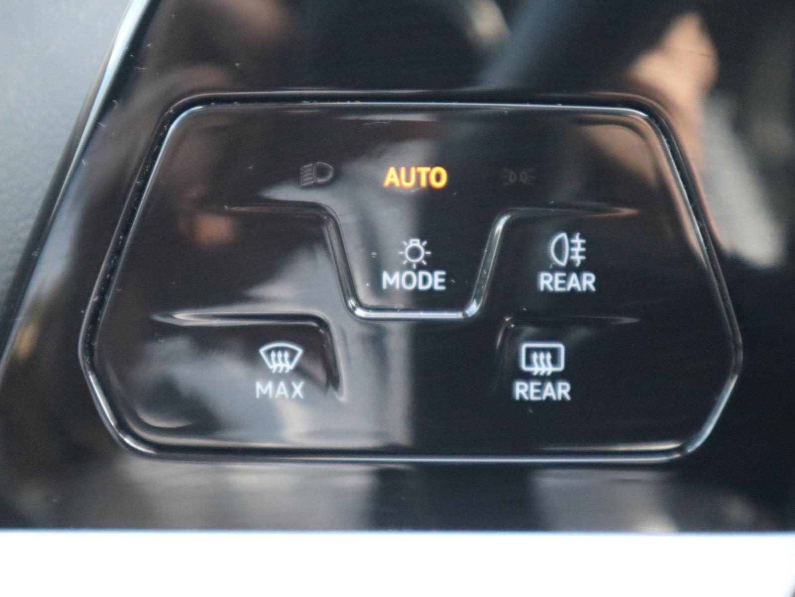 Volkswagen Golf VIII 1.5 Life VC ACC AHK LED Navi PDC USB, миниатюра 27