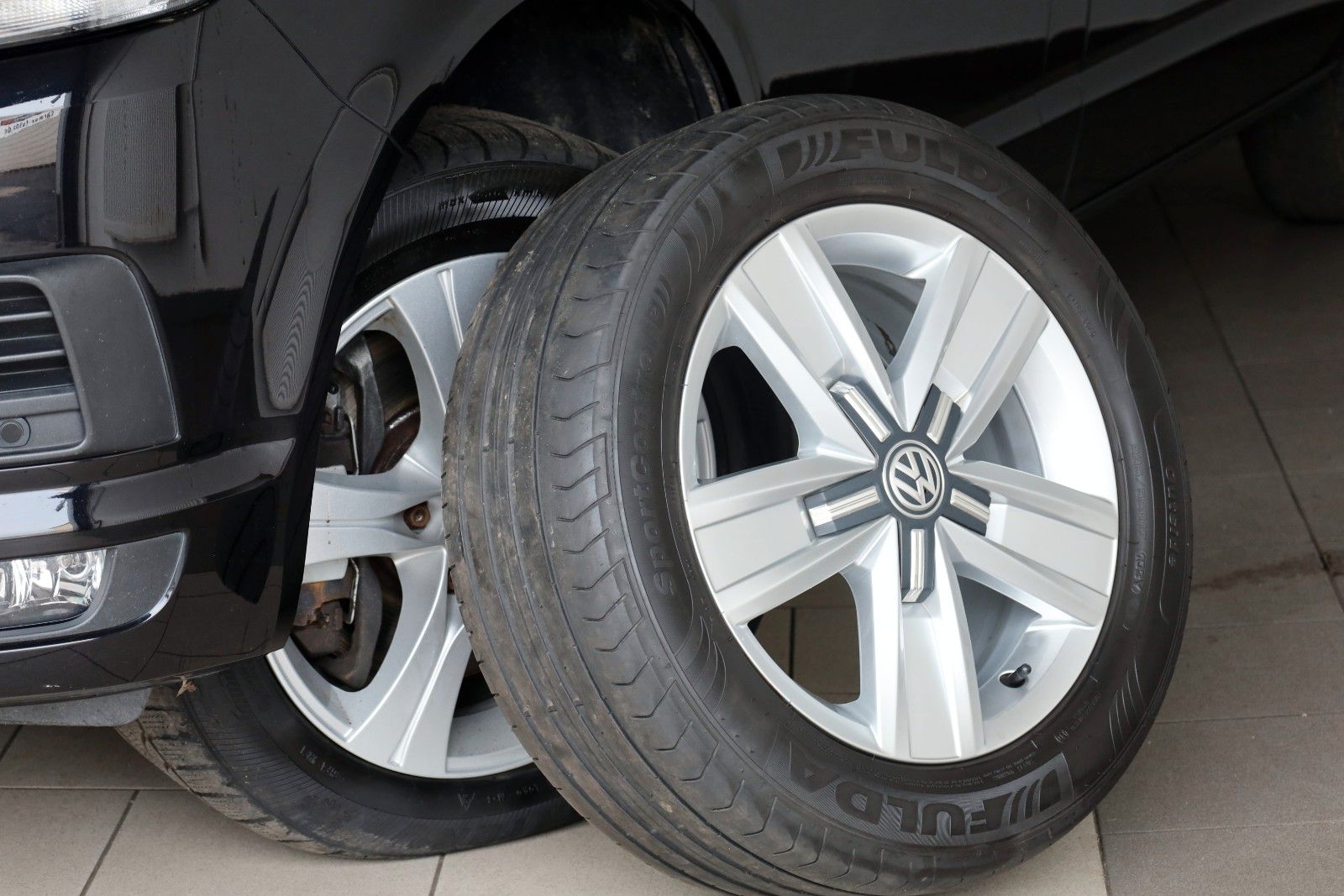 Fahrzeugabbildung Volkswagen T6 Multivan Comfortline Navi,SH,PDC,Kamera,AHK