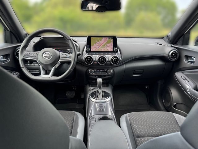 Nissan Juke 1.0 DIG-T 7AT N-Connecta