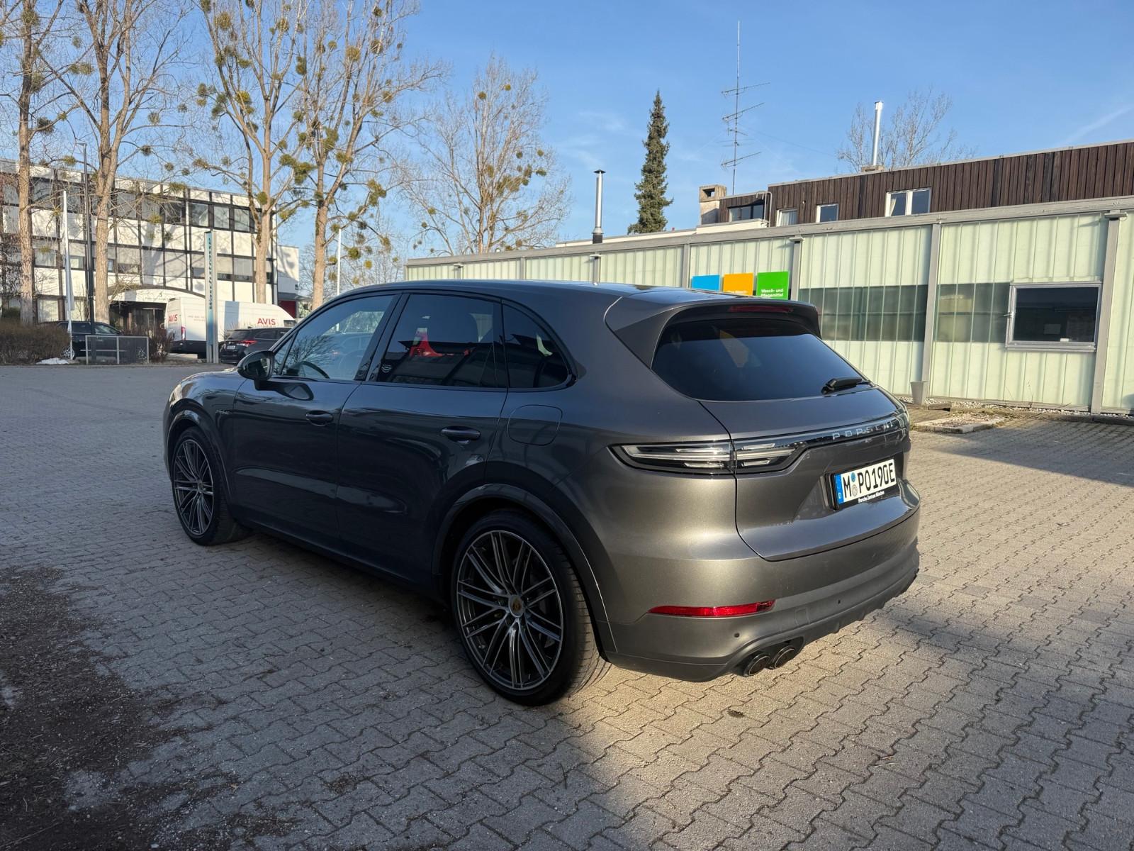 Porsche Cayenne E-Hybrid