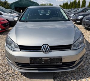 Volkswagen Golf - 2