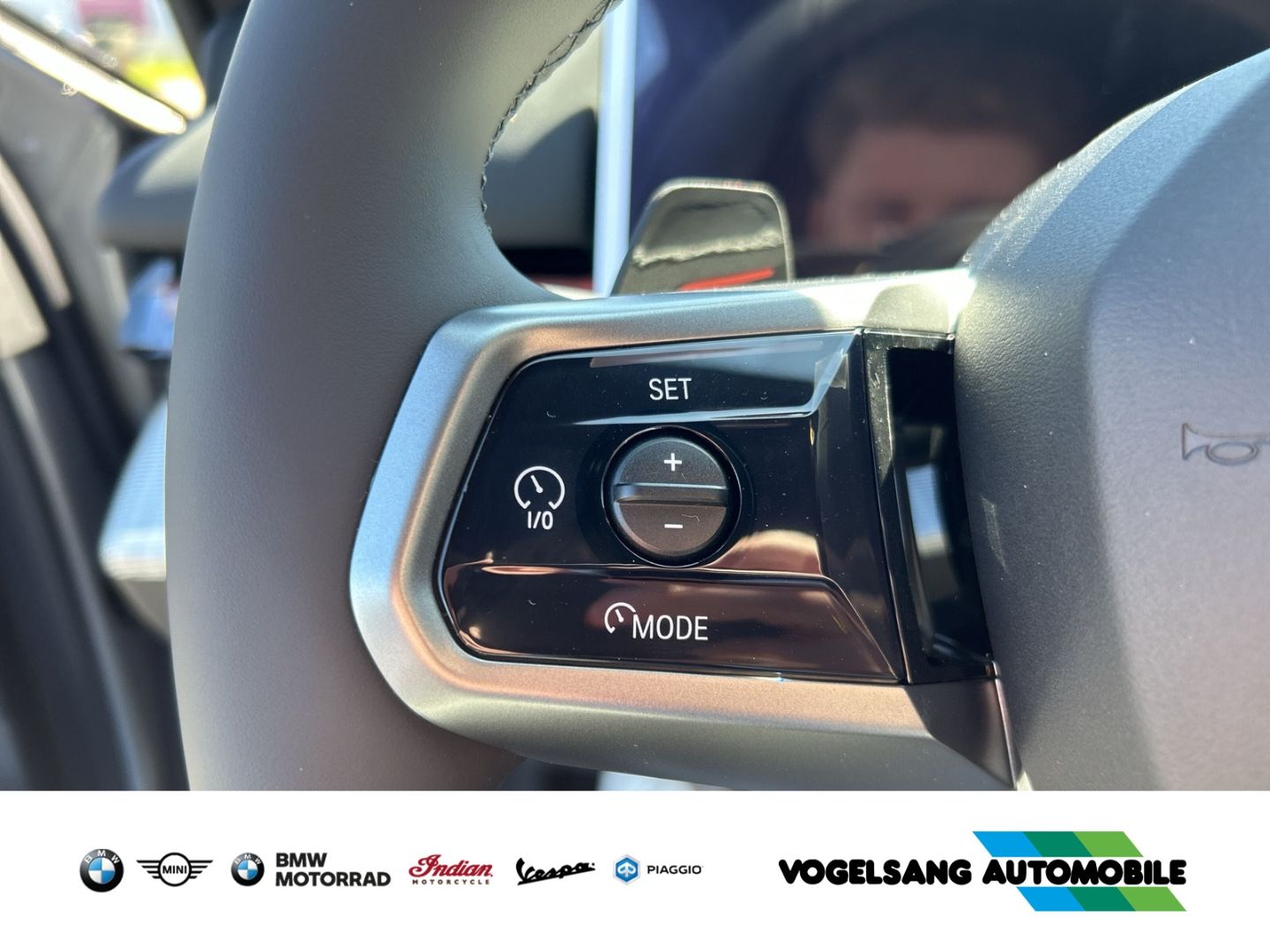 Fahrzeugabbildung BMW i5 40 eDrive M Sport Touring eDrive40 Park-Assis