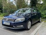 Volkswagen Passat 2.0 wenig Km technisch top zutand  - Volkswagen Passat: Km0