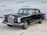 Mercedes-Benz 220b / W 111, Oldtimer - Mercedes-Benz: Limousine, W111