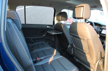 Fahrzeugabbildung Volkswagen Touran 2.0 TDI Active 7 Sitze ACC