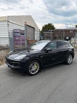 Porsche Cayenne E-Hybrid APPROVED MATRIX 360 SPORT PANO