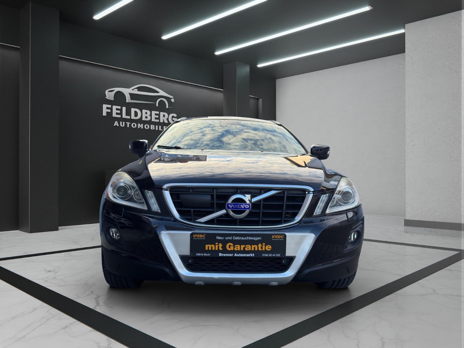 Volvo XC-60°SUMMUM°4WD°AHK°LEDER°PANO°NAV°XENON°SHZ°
