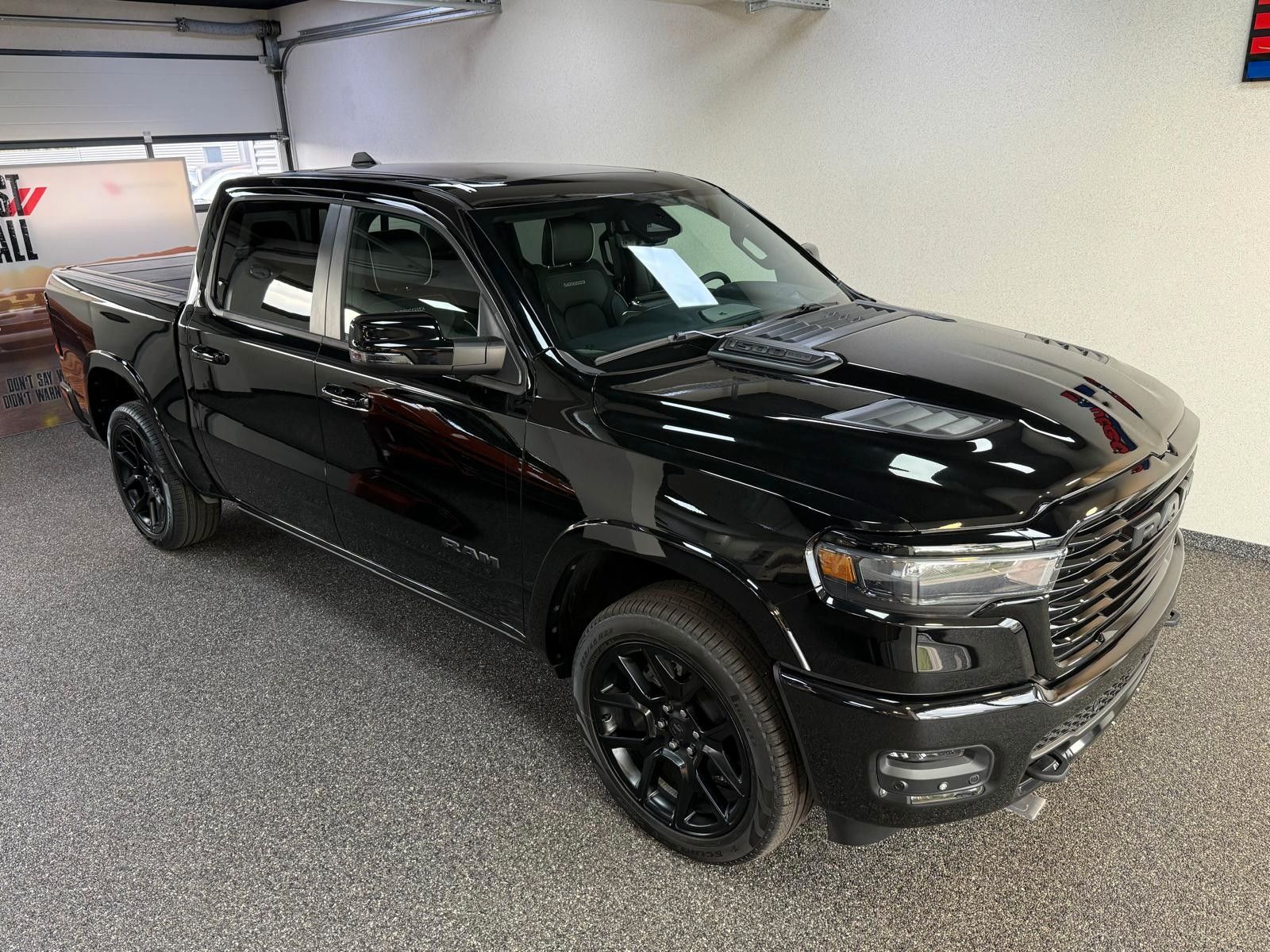 Fahrzeugabbildung Dodge RAM LARAMIE HURRICANE 3.0L-