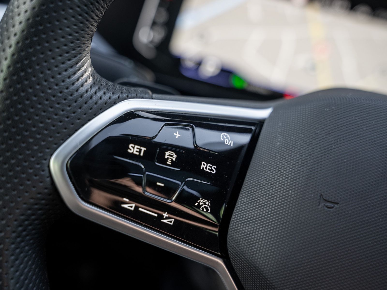 Volkswagen Arteon DCC NaviPro Pano R-Line IQLight AHK Kam foto 24
