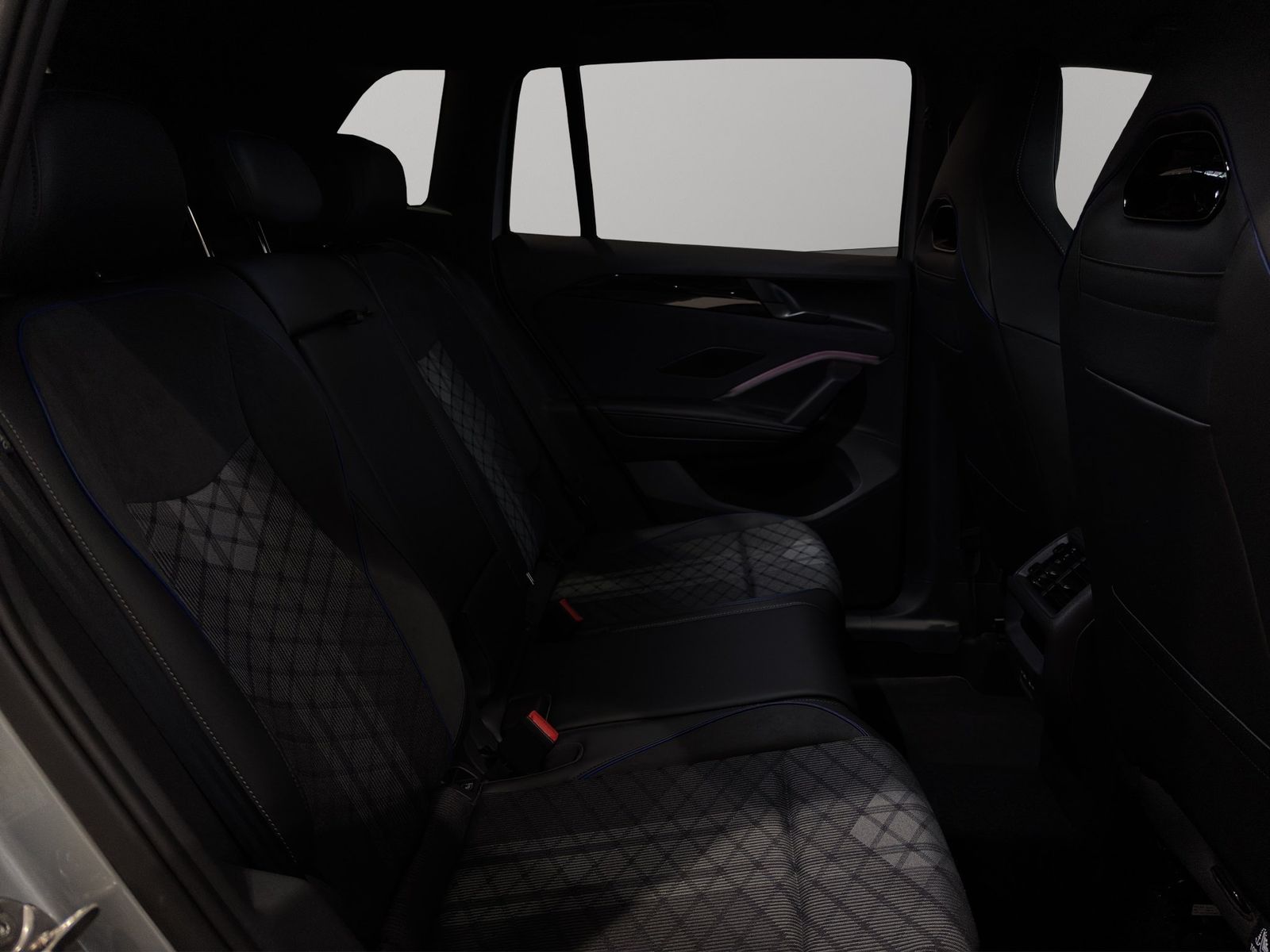 Volkswagen Tiguan - Bild 7