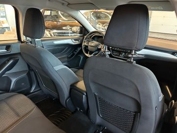 Ford Focus Turnier Cool & Connect*Spurhalte*LED*Navi*