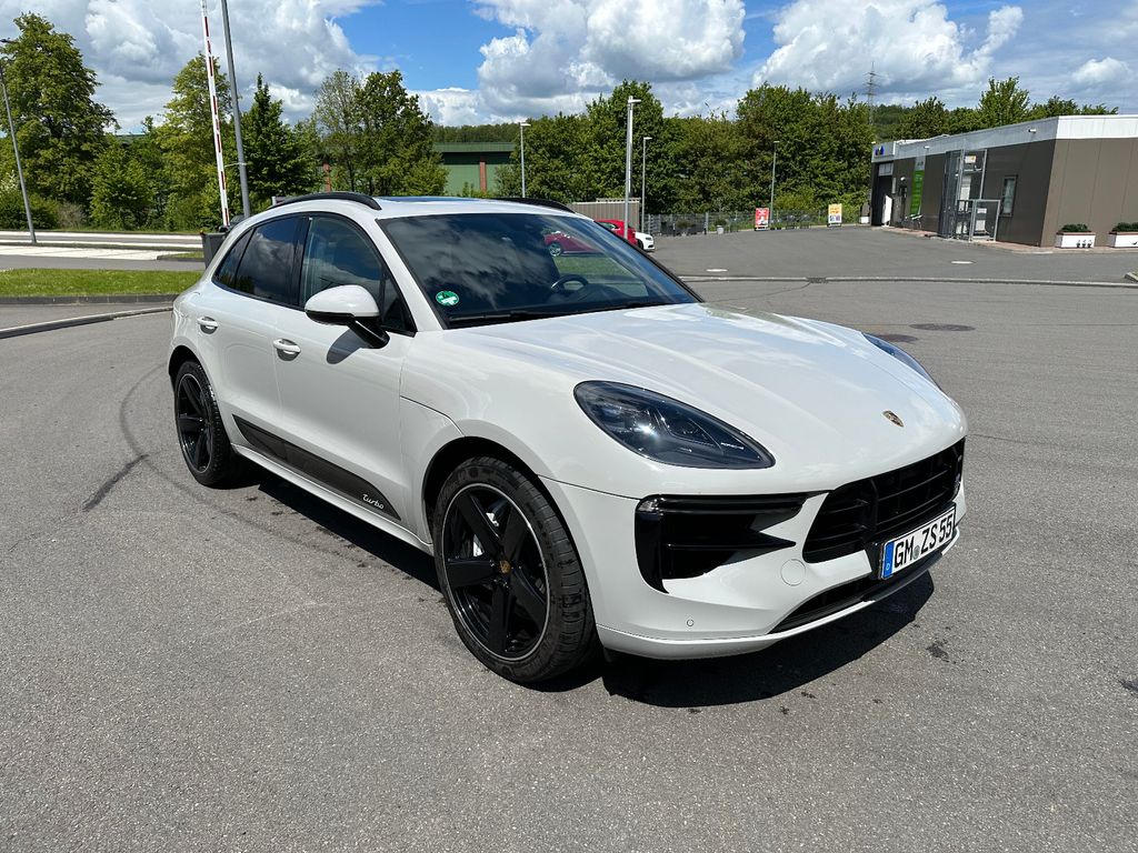 Image of Porsche Macan