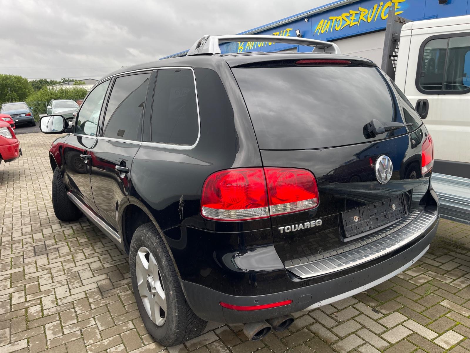 Volkswagen Touareg 2004 — photo 6