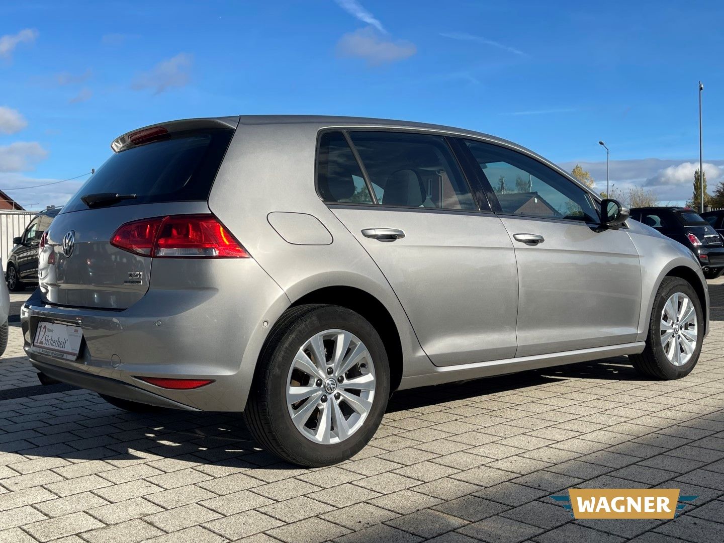 Fahrzeugabbildung Volkswagen Golf VII Comfortline BMT Klimaautomatik
