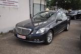Mercedes-Benz E 220 CDI T BlueEFF.Autom. ELEGANCE*Schiebedach* - Mercedes-Benz E 220: Elegance