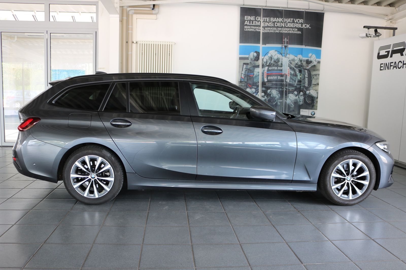 BMW 320i Touring, Live Cockpit, Driving,-u. Parking  foto 3