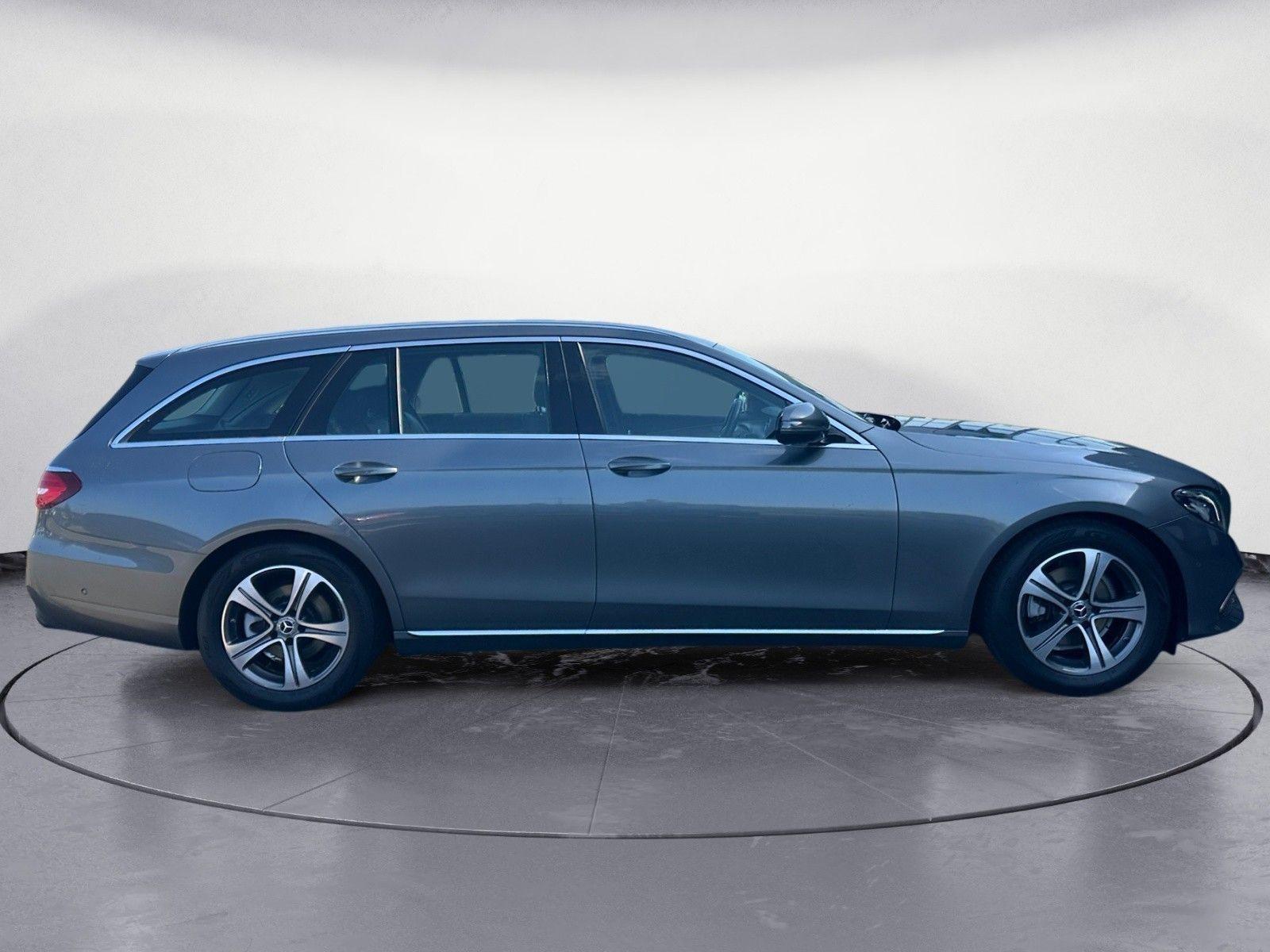 Mercedes-Benz E-Class d T-Modell Avantgarde, миниатюра 28