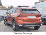 BMW X1 sDrive20i Travel-Paket AHK Pano Sportsitz TOP - BMW X1 mit Benzin-Antrieb