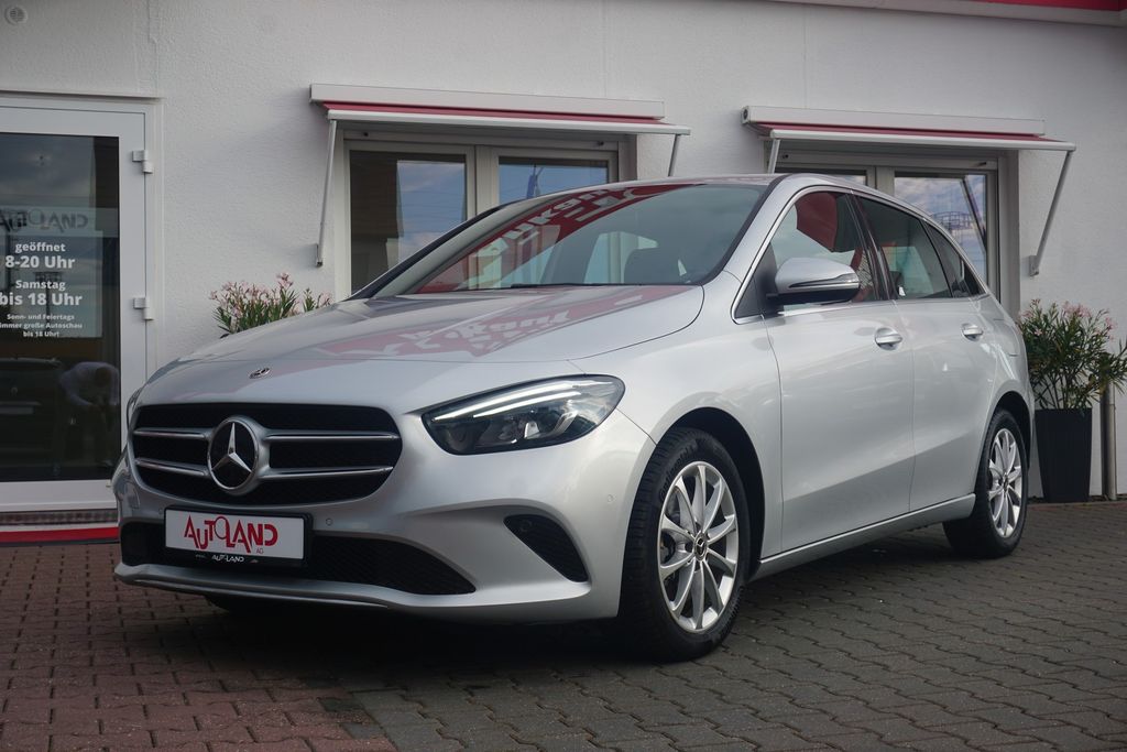 Image of Mercedes-Benz B 200