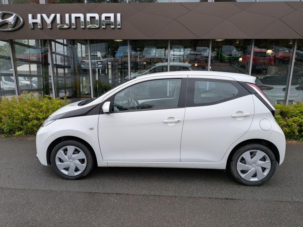 Toyota Aygo x-play