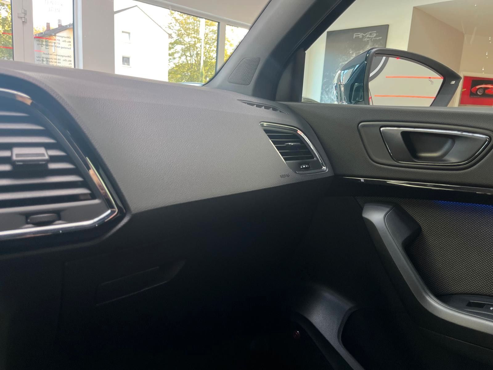 Fahrzeugabbildung SEAT Ateca 1.5 TSI DSG Xcellence*1.Hand*AHK*360°*App*