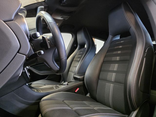 MERCEDES-BENZ CLA Shooting Brake — Foto 14