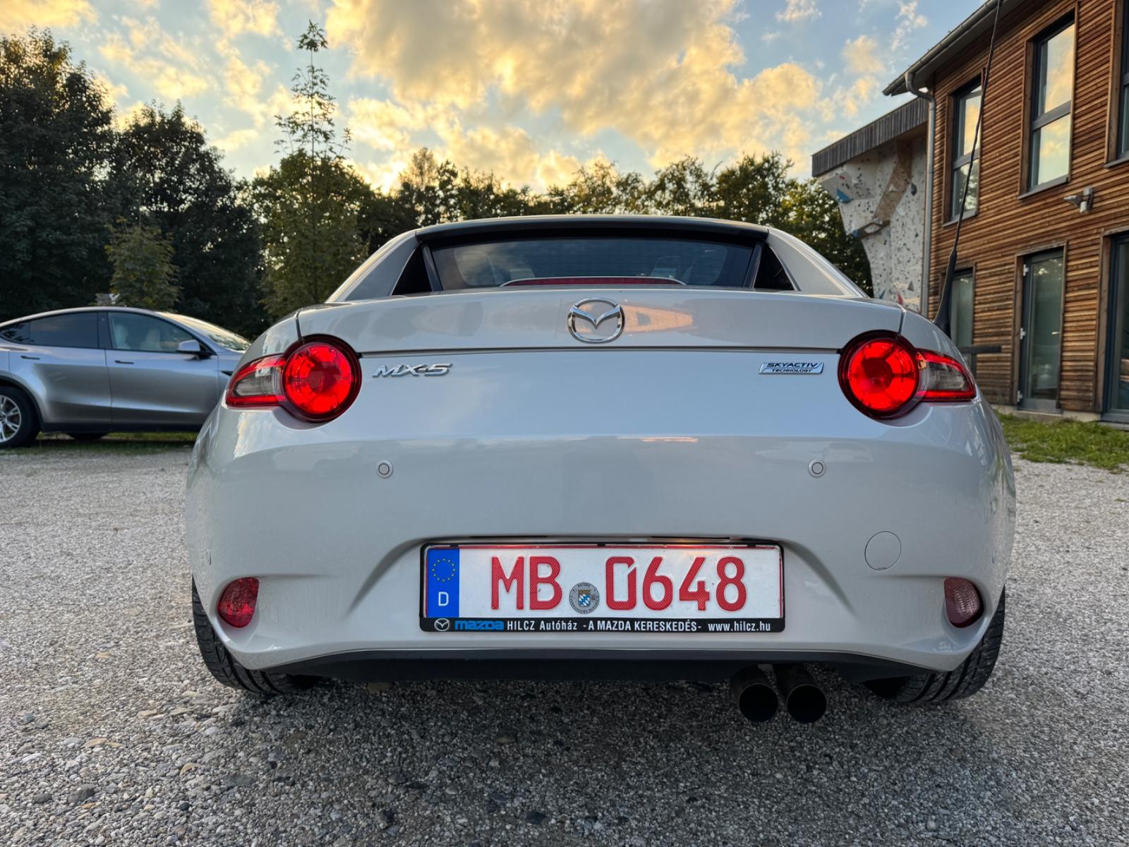 Mazda MX-5 Sports-Line RF 2.0 160PS