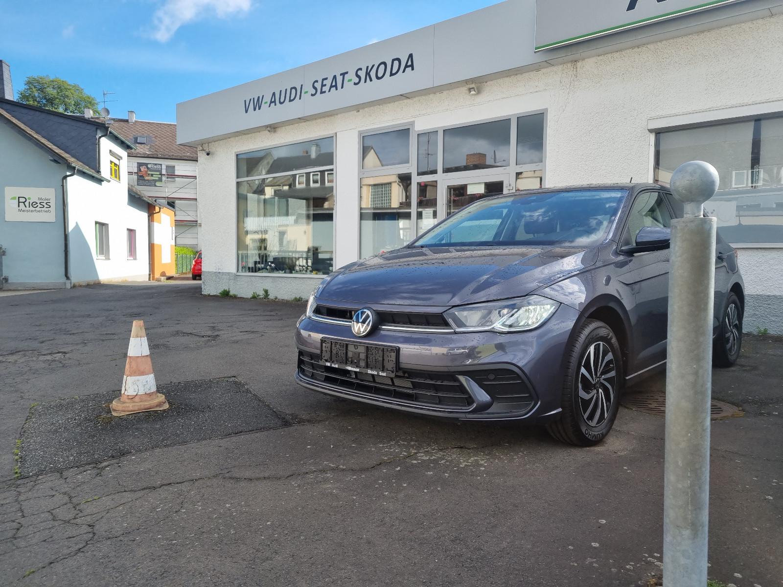 Volkswagen Polo Life 1.0TSI 70kw/95PS Sitzh PDC App Climatr