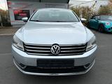 Volkswagen Passat Comfortline/BlueMotion/Garantie/HU neu - Volkswagen Passat aus 2011: Bluemotion