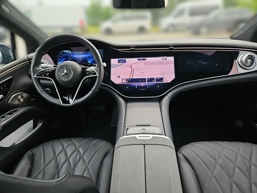 Fahrzeugabbildung Mercedes-Benz EQS 580 4M ACC Pano Hyperscreen Massage Sitzklim