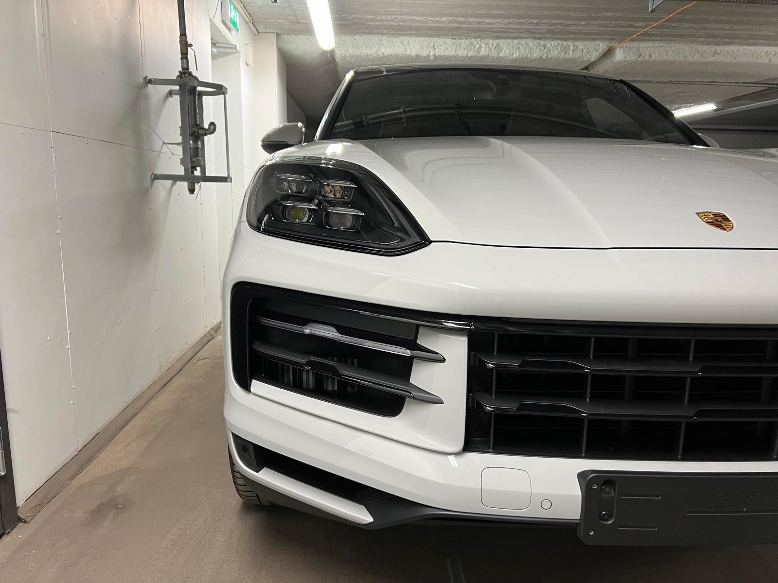 Porsche Cayenne 4.0 V8 S Tiptronic, Panorama, HD Matrix