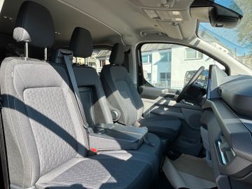 Ford Transit Custom 2,0lDoppelkabine L2 AT 5JGar
