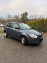 Skoda Fabia 2 *5-Türer*Tüv NEU*Klimaanlage* - Skoda Fabia: Türer
