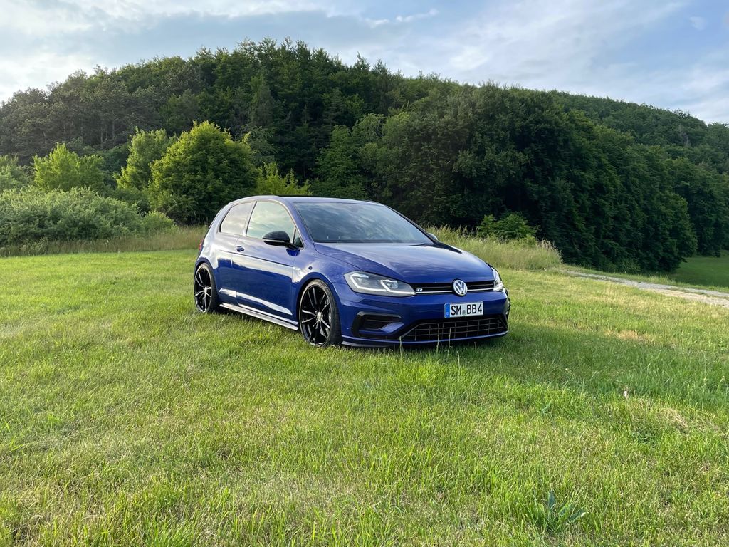 Image of Volkswagen Golf
