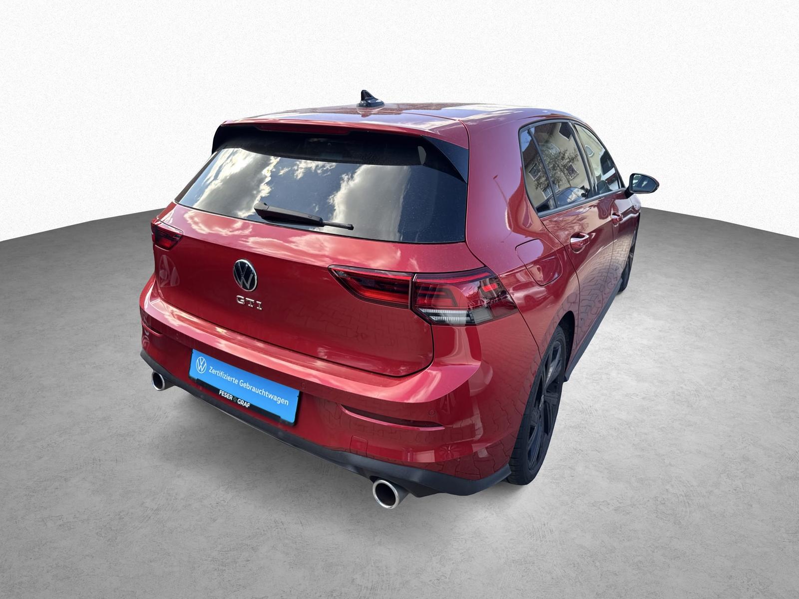 Volkswagen Golf VIII GTI 2.0 TSI OPF 180 kW 7-Gang-DSG NAVI, миниатюра 4