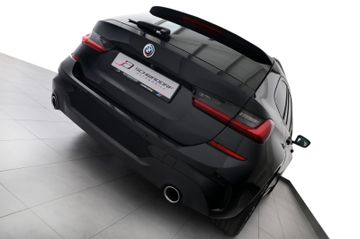 BMW 320i Touring M Sport Shadow LASER RFK 50-Jahre
