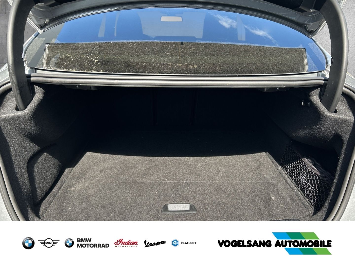 Fahrzeugabbildung BMW 218 Gran Coupe i M Sport Park-Assistent Navi LED