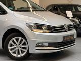 Volkswagen Touran 1,6 TDI LED/7-Sitzer/BT/Klima/SHZ/Aut. - mit Diesel-Antrieb: Silber, Alarmanlage