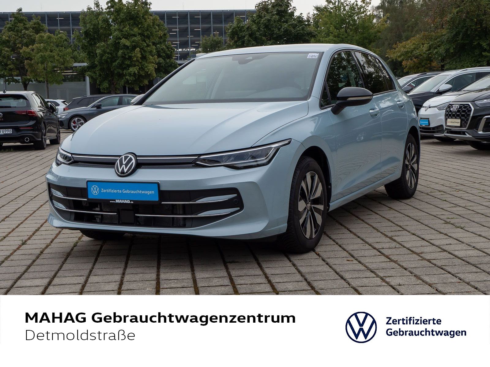 Volkswagen Golf VIII Goal 1.5 TSI LED Navi ParkPilot RearVi foto 1