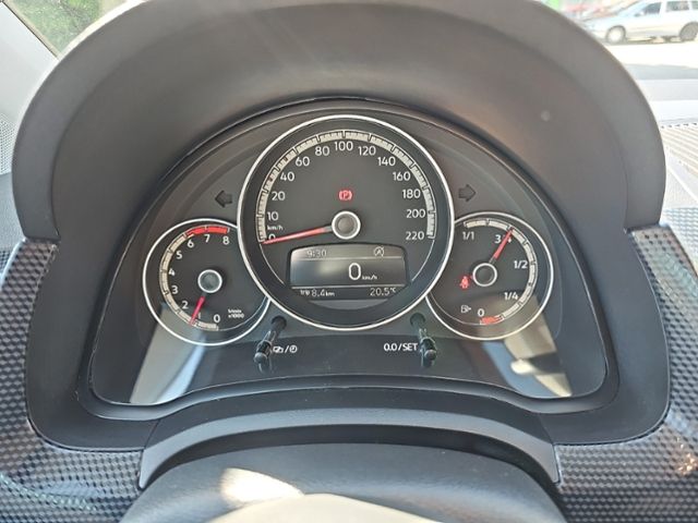 Fahrzeugabbildung Volkswagen up! 1.0 MPI KAMERA KLIMA DAB MAPS + MORE DOCK