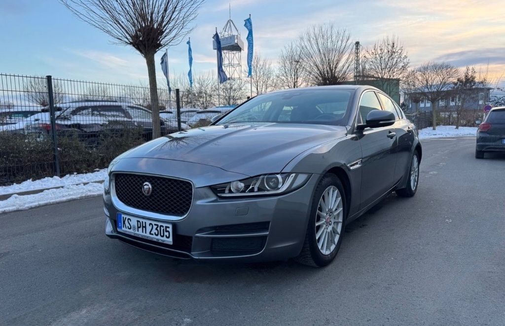 Angebot ansehen Jaguar XE