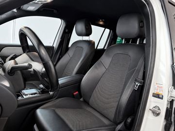 Mercedes GLB 200 - 7