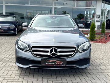 Mercedes E 220 - 4