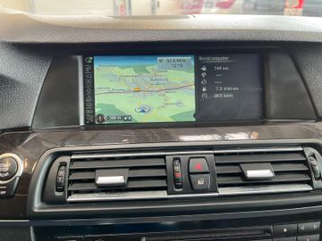 BMW 525d Lim. Aut.*NAVI*PDC*SHZ*STARTSTOP*VOLLLEDER*